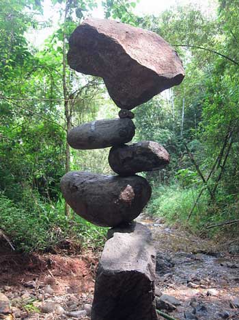 rock balancing