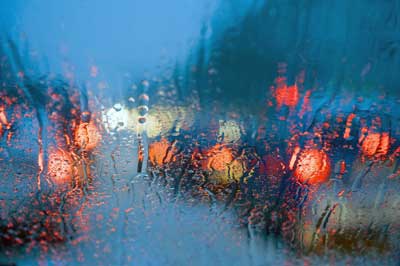 Driving-in-rain-125593